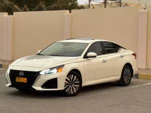 Used Nissan Altima in Muscat
