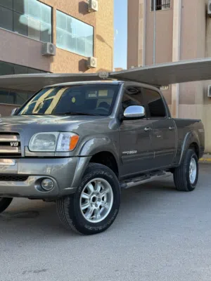 Used Toyota Tundra in Tripoli