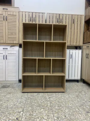 مكتبه عموديه  القياس ارتفاع 140 عرض90 عمق30