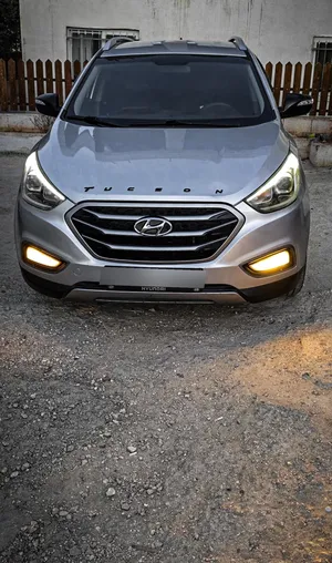 hyundai-tucson-2014-4-4