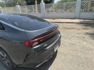 كيا k5 موديل 2023 السياره كل شي بالوكاله وتحت سيرفس الوكاله
