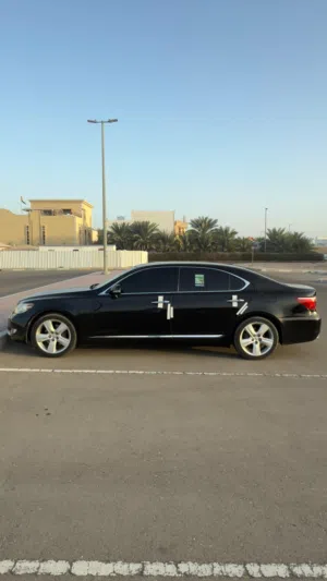 لكسز LS460 حاله وكاله