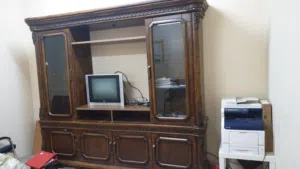 cabinet خزانة