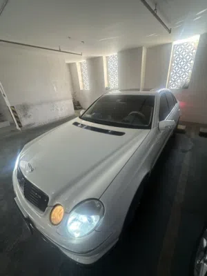 Mercedes 2003 , E- 240