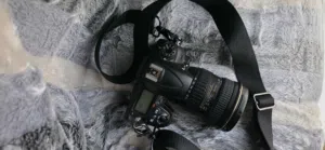 للبيع المستعجل (سعر لقطة): كاميرا Nikon D7000 مع عدسة Tokina 11-16mm f/2.8