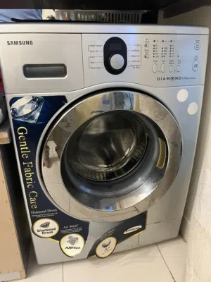 Samsung WF8590NGU front loaded washing machine 6 kg capacity brand new condition rarely used