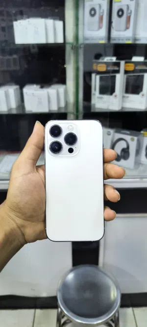 ايفون 14برو متخطي بسعر عرررطه