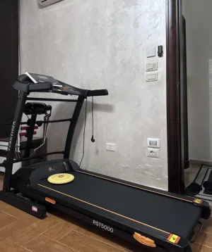 جهاز جري ( مشي ) كارديو مستعمل بحالة جديدة