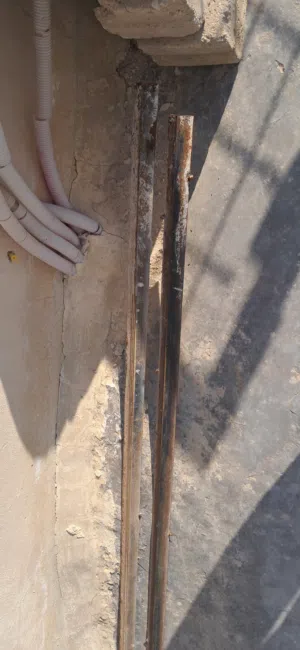 زوايا حديد للبيع طول سته متر