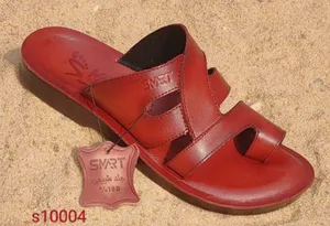 نعال جلد طبيعى جودة عالية مع نعل طبى مريح ومتين