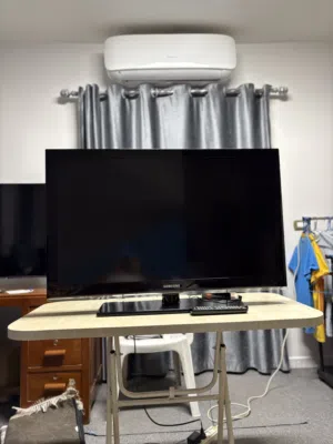 شاشة 40 إنش من نوع سامسونج LED/LCD