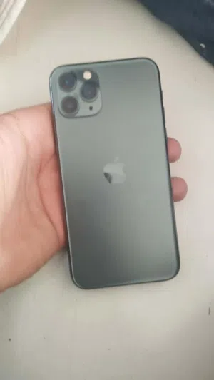 Apple iPhone 11 Pro 64 GB in Tripoli