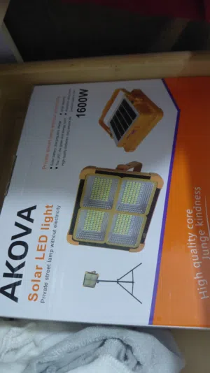 كشاف LED .. 1600 W
