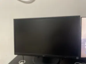 شاشة للبيع
