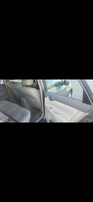 Used Nissan Sentra in Basra