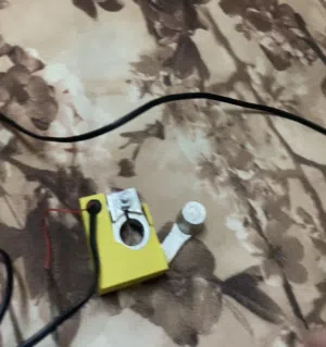 عازل كهرباء البطاريه ومانع تهريب الكهرباء