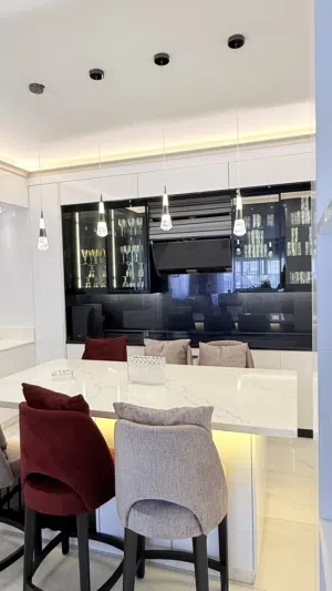 400 m2 5 Bedrooms Apartments for Rent in Amman Airport Road - Manaseer Gs
