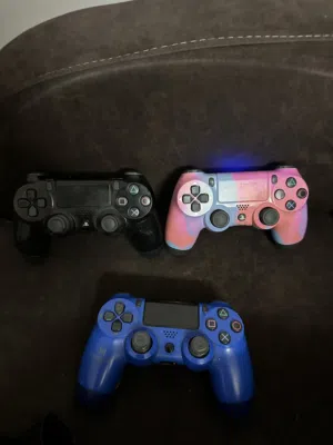13.50 512 gb PS4 للبيع نضيف