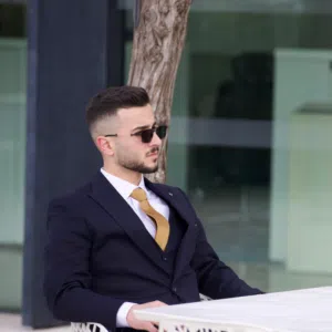 نوار بسام عبدالله مزهر 