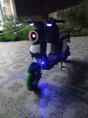 سلام عليكم تدراجه نضيف كلش والله سعره 425 بيه مجال بصيط كلش