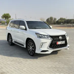 لكزس ستيشن 570 lx 570 2019  سوبر سبورت خليجي فئة 1 station lexus