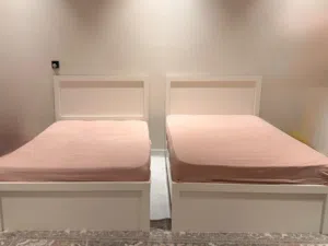 2 سرير للبيع