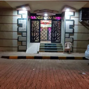 ‏٣ غرف نوم ‏.‏ ٣ حمّامات ‏.‏ 160 م٢‏4