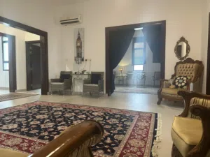 175 m2 3 Bedrooms Townhouse for Rent in Dhofar Salala