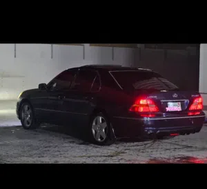 Used Lexus LS in Dubai