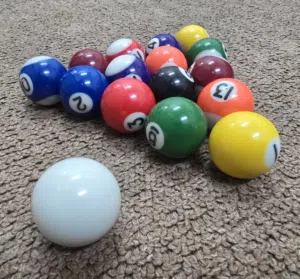 8 Pool Marble Balls (3.2 cm)
