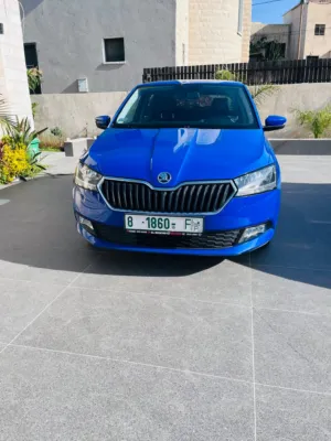 فابيا 2020 فحص ممتاز جير عادي للبيع علكاش والبدل وارد امكانيه قبول دفعه وشكات مع فارق بالسعر