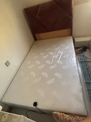 سرير نوم نفر ونص مستعمل شهرين