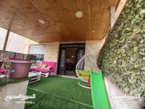 شقيه ارضيه 160 متر مع ترس بسعر مغري شفا بدران