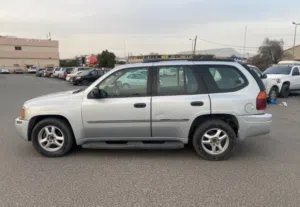 Used GMC Envoy in Hawally