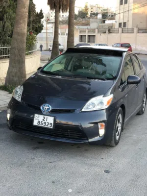 Used Toyota Prius in Amman