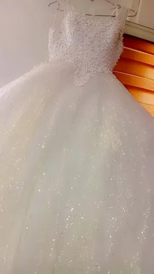 بدل زفاف وخطوبه وفساتين سهره وسواريه