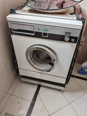 غسالة أوتوماتيك
