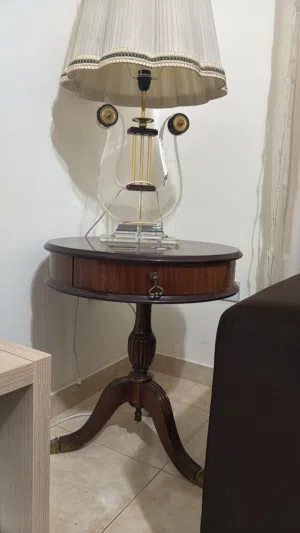 طاولة وتابل لامب للبيع
