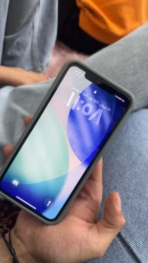 ايفون 11 pro max للبيع