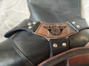 جزمه امريكي جلد طبيعي جديده مقاس 40