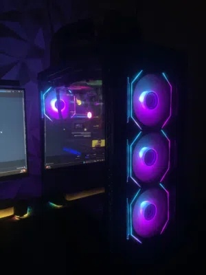 PCمستعمل للبيع المواصفات في الوصف
