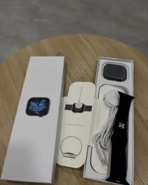 APPLE WATCH SERIES 11 , 46 MM . BLACK EDITION ,