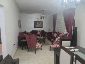 189 m2 3 Bedrooms Apartments for Rent in Amman Um El Summaq