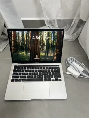 MacBook Pro 13 inch, 2020