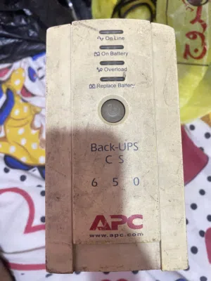 للبيع UPS APC Back-UPS CS 650