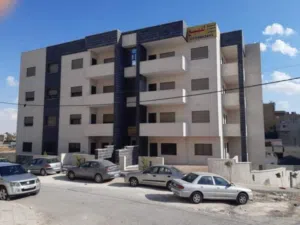 175 m2 More than 6 bedrooms Apartments for Sale in Madaba Hanina Al-Gharbiyyah