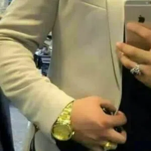 مصطفى 