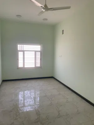 للايجار بيت طابقين حديث في ياسين خريبط