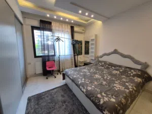 230 m2 4 Bedrooms Apartments for Rent in Amman Deir Ghbar