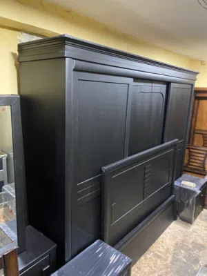 غرفه نوم ماستر كوالتي عالي الجوده بحال الوكالة لتواصل عبر الرقم والمسجل في الوصف